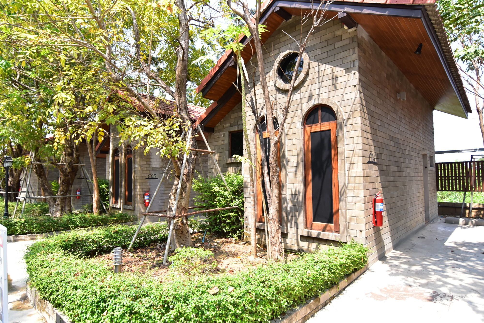 Fantasy Resort Nakhon Sawan Eksteriør bilde